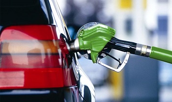 Цены на бензин в ближайшем году рекордно подрастут